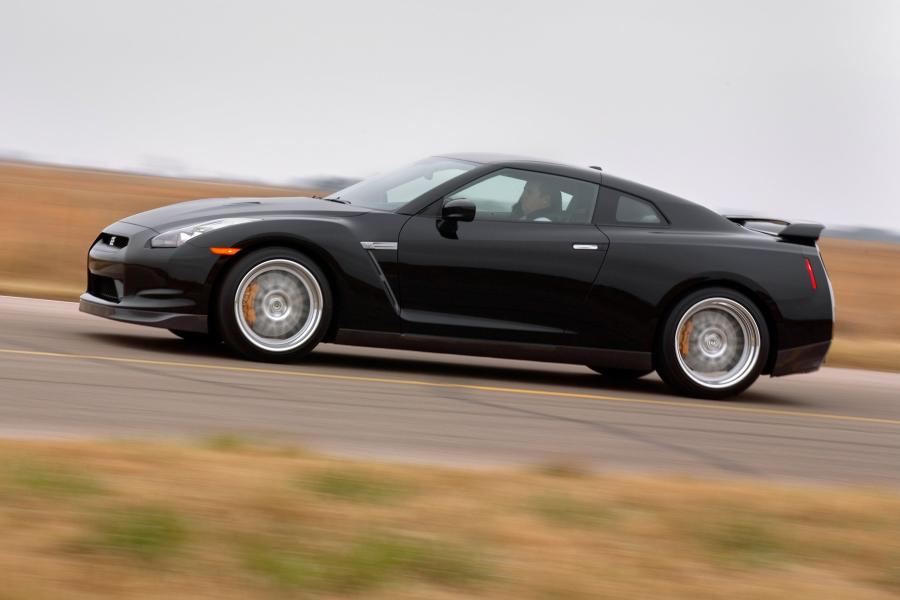  Nissan GT-R by Hennessey 2009 года  (фото 8 из 11)